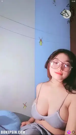 Thumbnail untuk kategori Bokep Indo di Bokep Dikebun